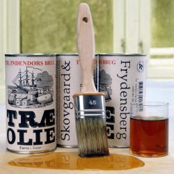 Tr&aelig;olie, indend&oslash;rs